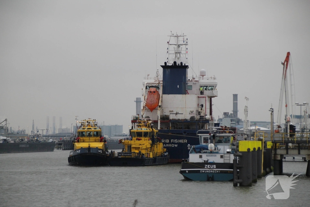 Brand op tanker in Rotterdam onder controle