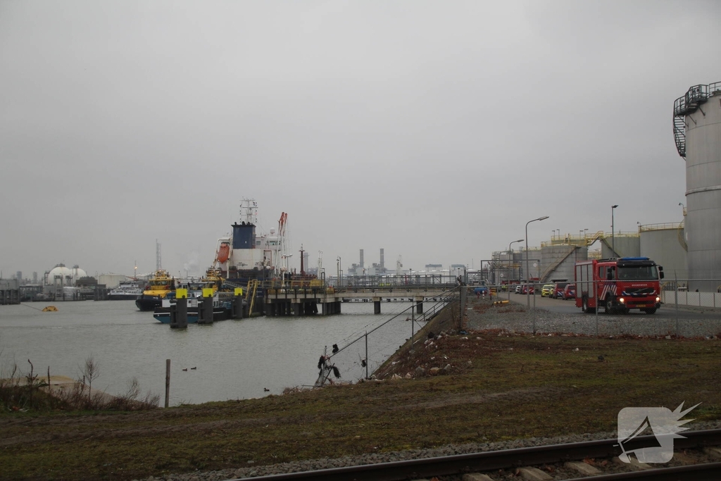 Brand op tanker in Rotterdam onder controle