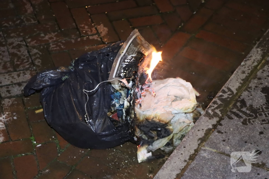 Brand in prullenbak en container