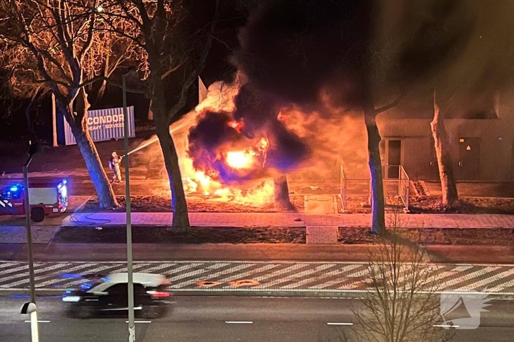 Buitenbrand veroorzaakt schade aan poppodium