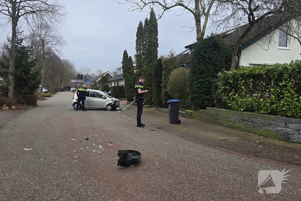 Aanrijding tussen twee automobilisten zonder gewonden