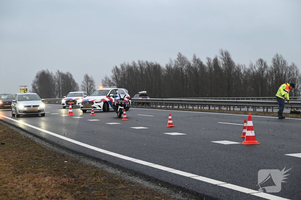Botsing tussen voertuigen leidt tot ziekenhuisopname