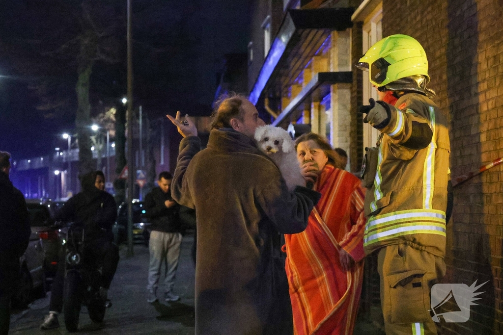 Woningbrand leidt tot evacuatie en meerdere gewonden