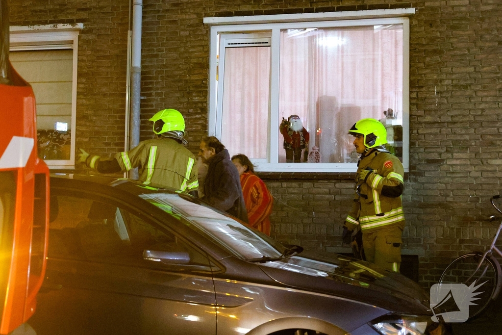 Woningbrand leidt tot evacuatie en meerdere gewonden