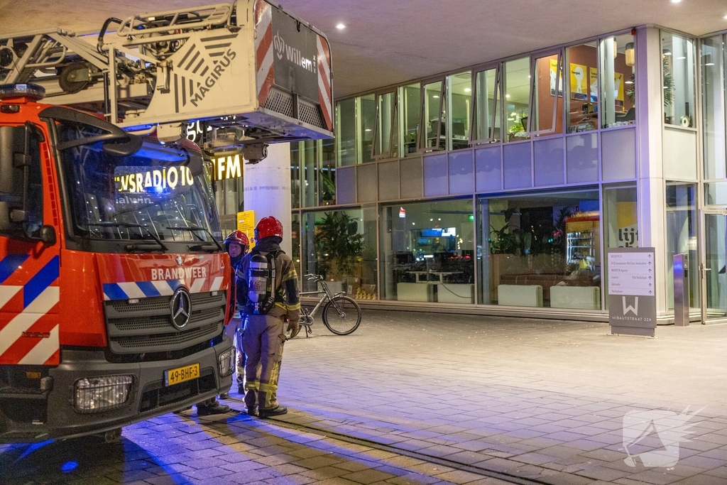 Brand in airconditioner leidt tot grote rookontwikkeling