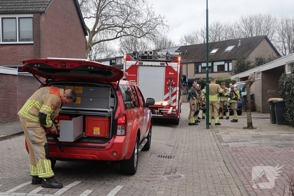 Gaslekkage in woning leidt tot spoedactie van brandweer