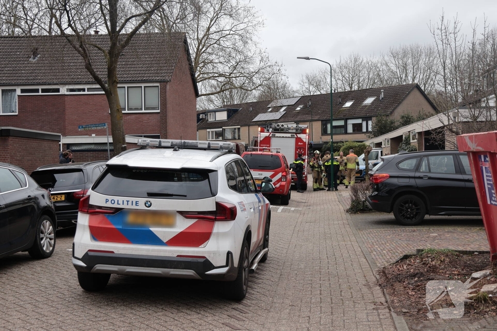 Gaslekkage in woning leidt tot spoedactie van brandweer