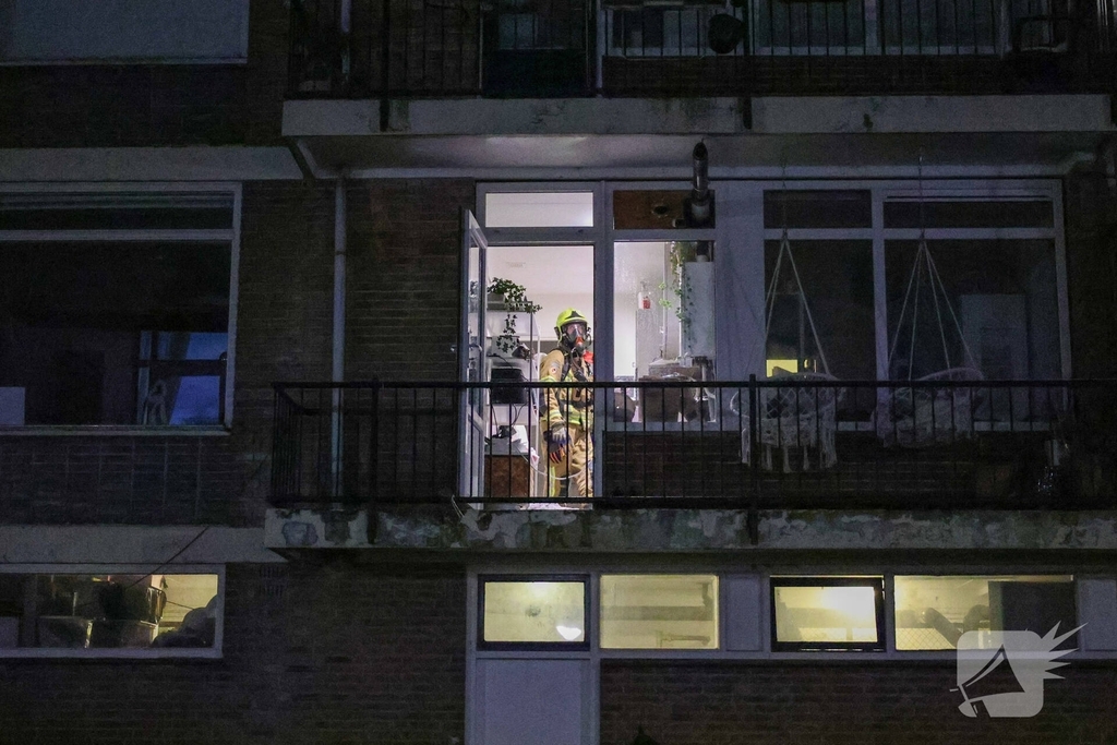 Woningbrand in Rotterdam onder controle