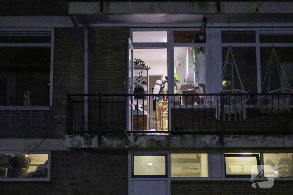 Woningbrand in Rotterdam onder controle