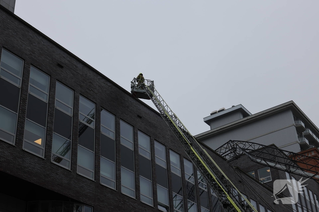 Ongeval met bouwkraan leidt tot grote inzet hulpdiensten
