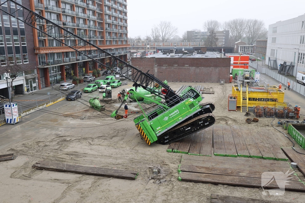 Ongeval met bouwkraan leidt tot grote inzet hulpdiensten