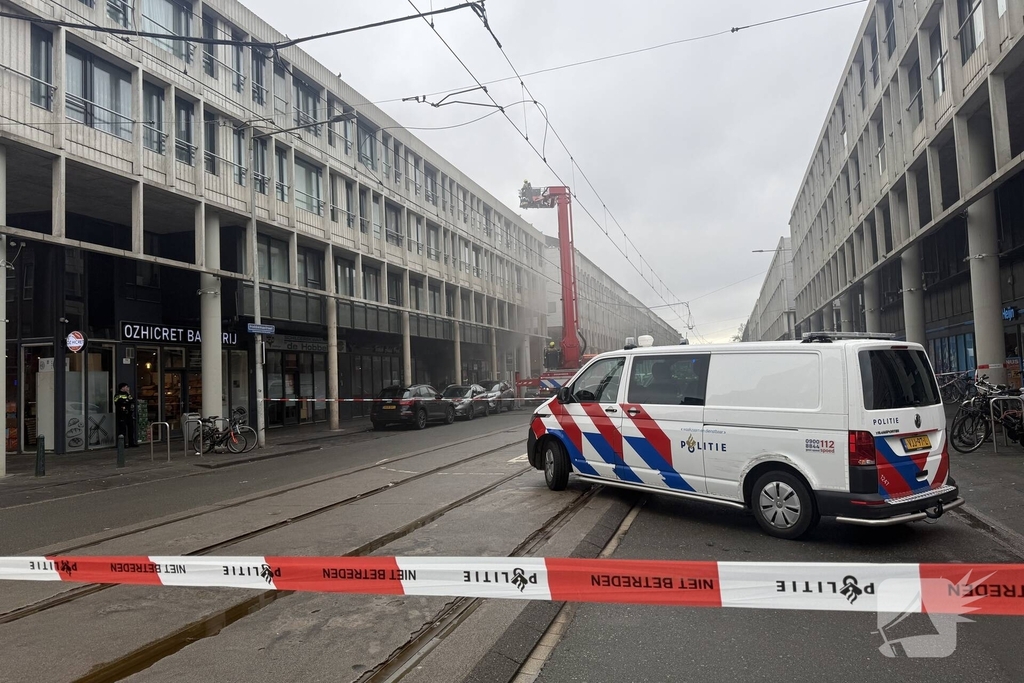 Woningbrand leidt tot grote afzetting van straat