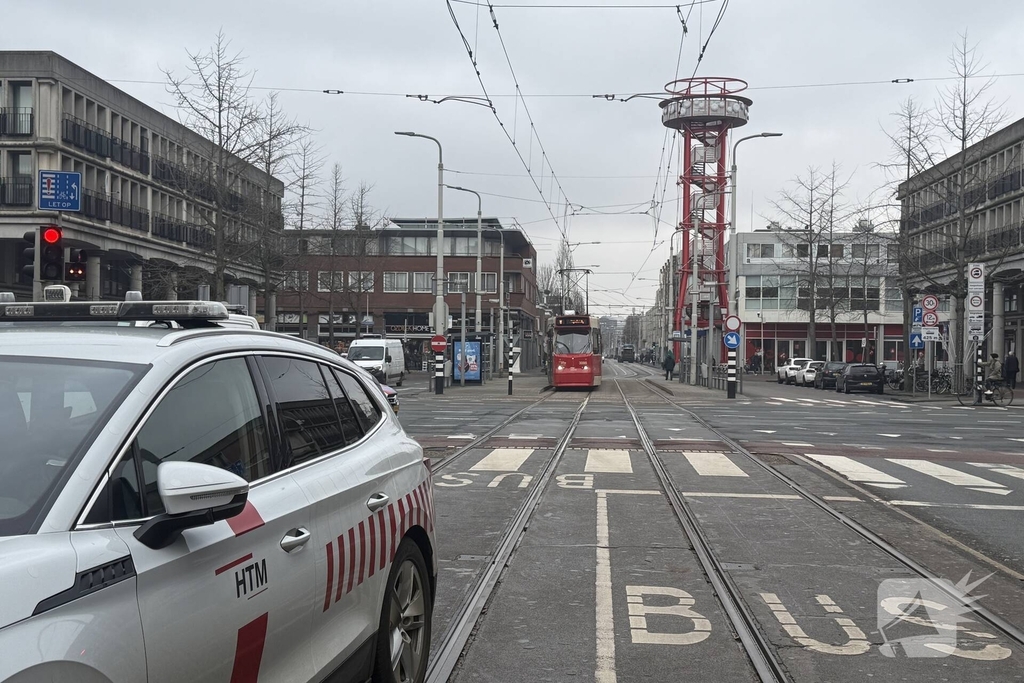 Woningbrand leidt tot grote afzetting van straat
