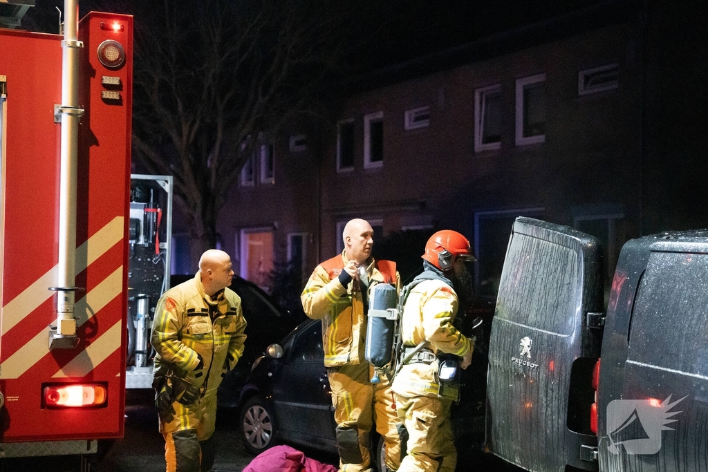 Auto volledig verwoest door brand