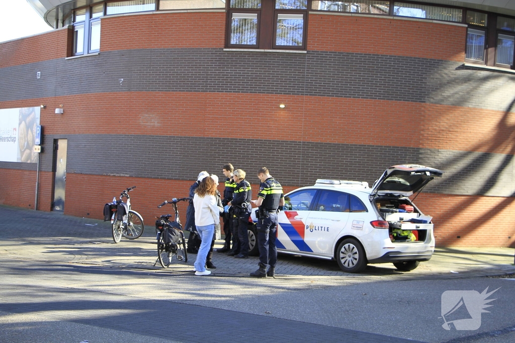 Fietsers botsen met elkaar en raken gewond