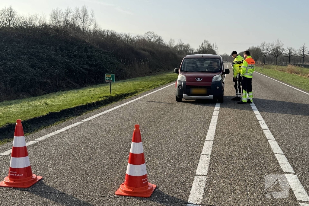 Kettingbotsing veroorzaakt verkeershinder op drukke weg