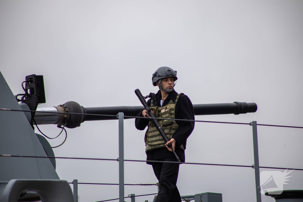 Turkse marineschepen zorgen voor veel bekijks