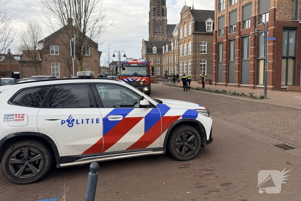 Explosie leidt tot afzetting van straat