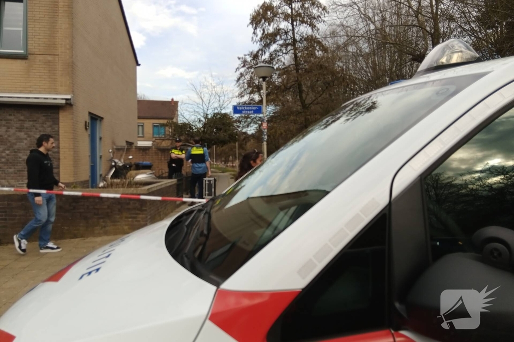 Arrestatieteam ingezet in woning