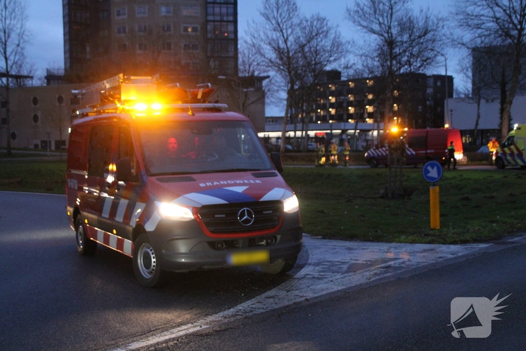 Voertuig te water na ongeval