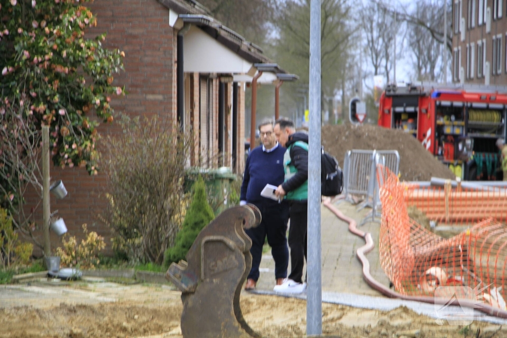 Brand op zolder van woning leidt tot ontruiming