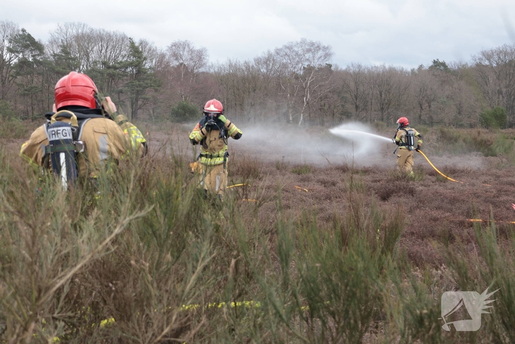 Brandweer houdt grootscheepse natuurbrand oefening