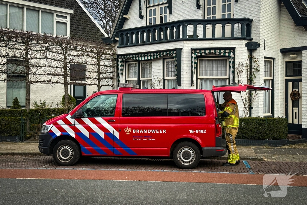 Brandweer onderzoekt gaslucht in supermarkt