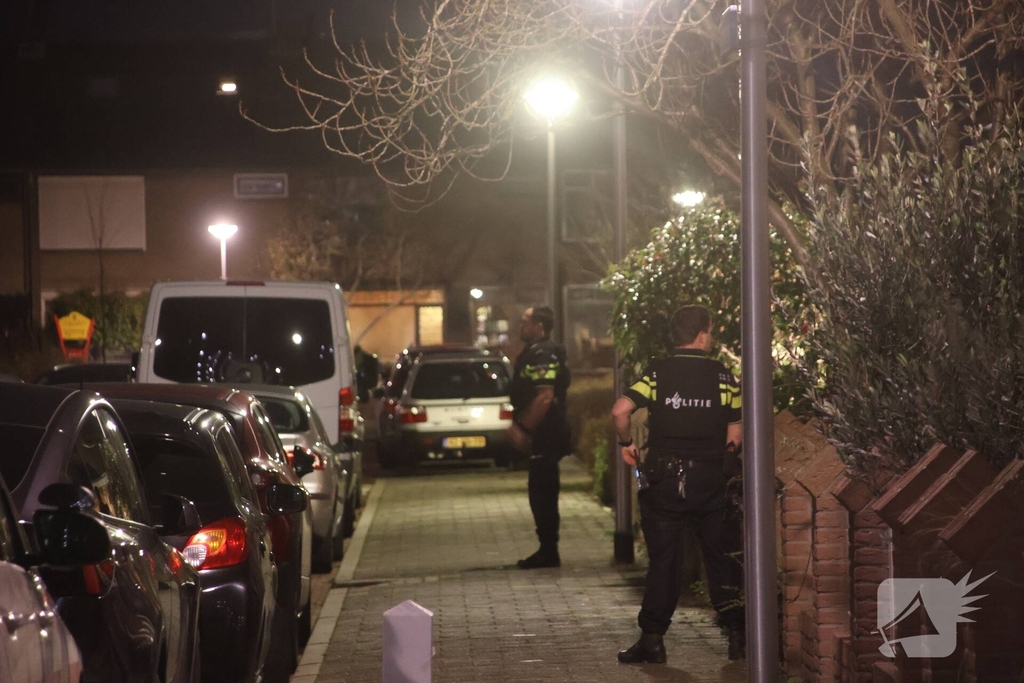 Politie start grote zoekactie na melding vuurwapen