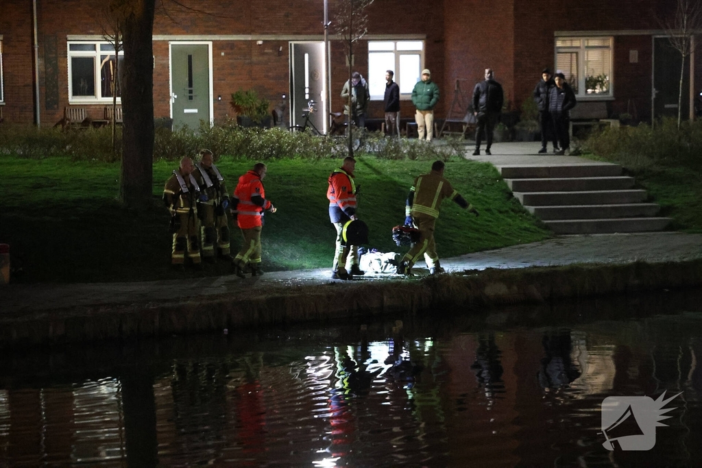 Persoon te water leidt tot grote hulpverlening