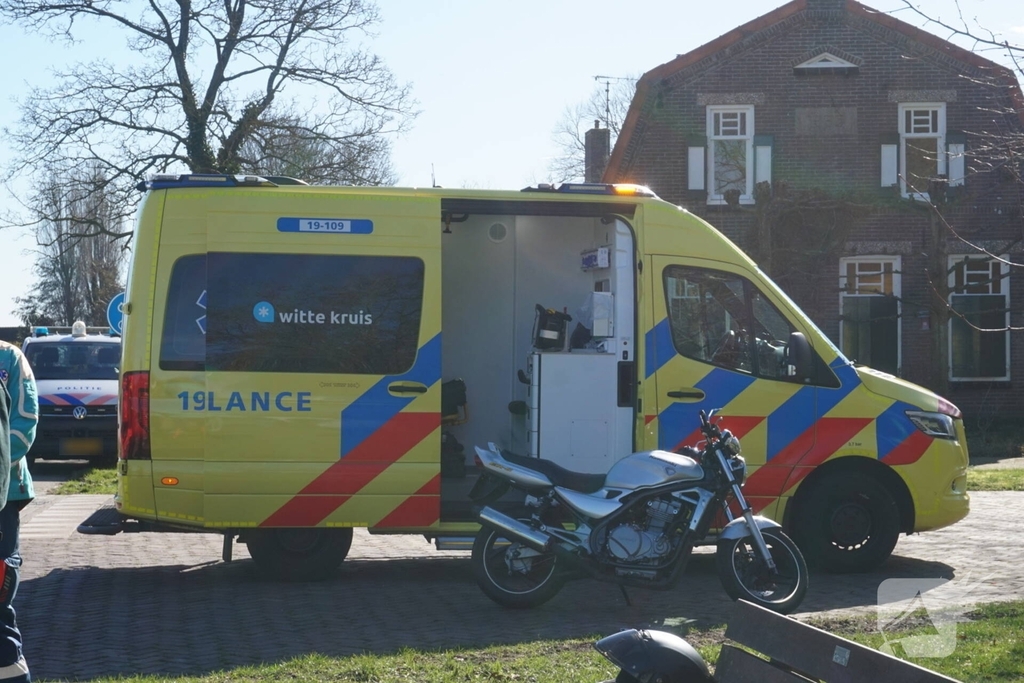 Ongeval met motorrijder leidt tot spoedhulp