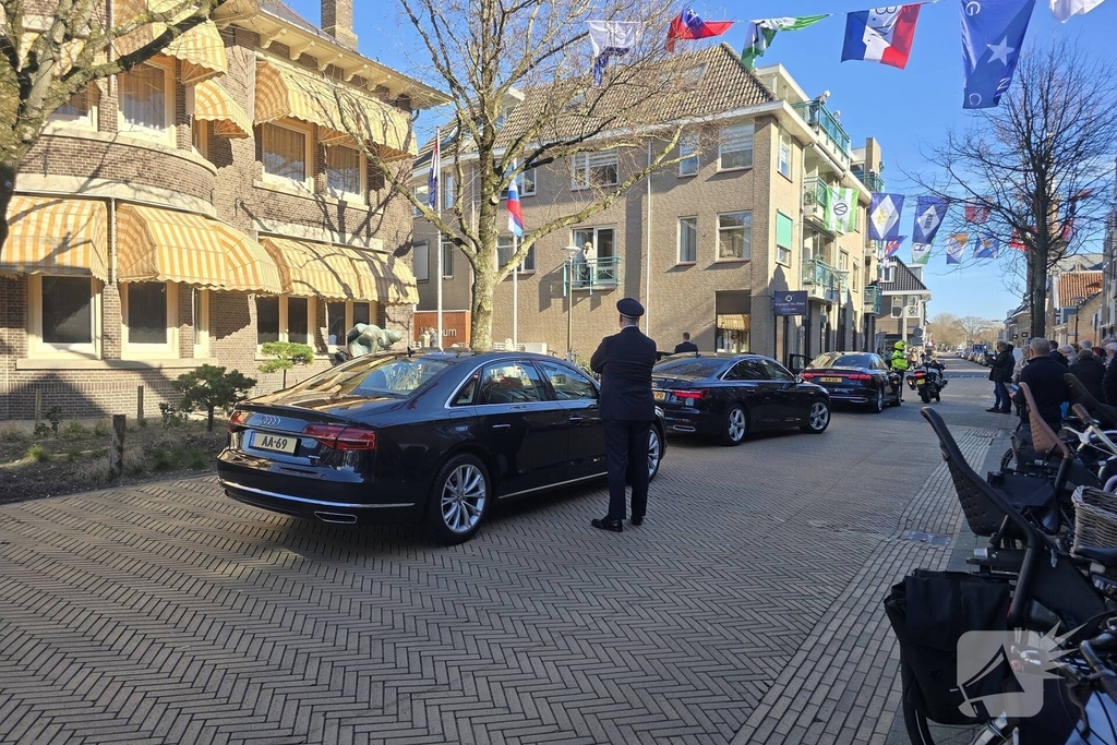 Prinses Margriet bezoekt expositie Varen voor Vrijheid