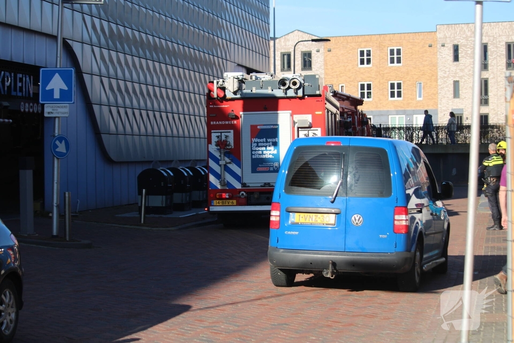 Middelbrand in supermarkt onder controle