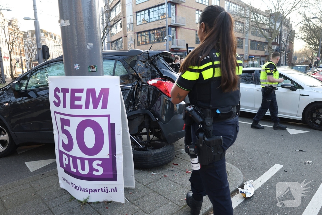Aanrijding zorgt voor verkeershinder