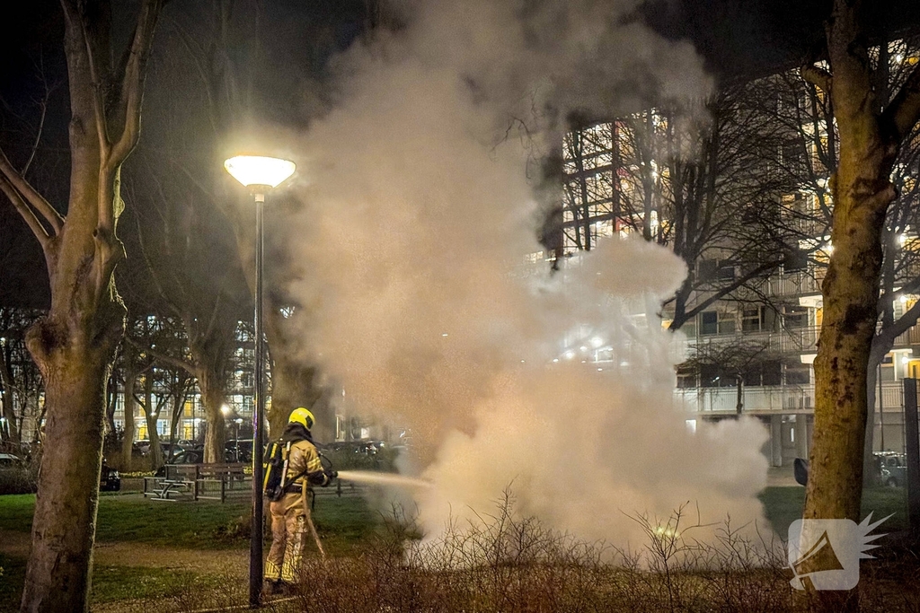 Brandweer ingezet voor brand in container