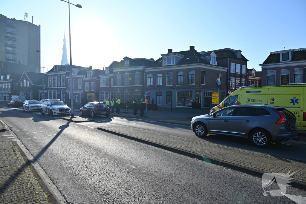 Raam van auto gesneuveld bij botsing