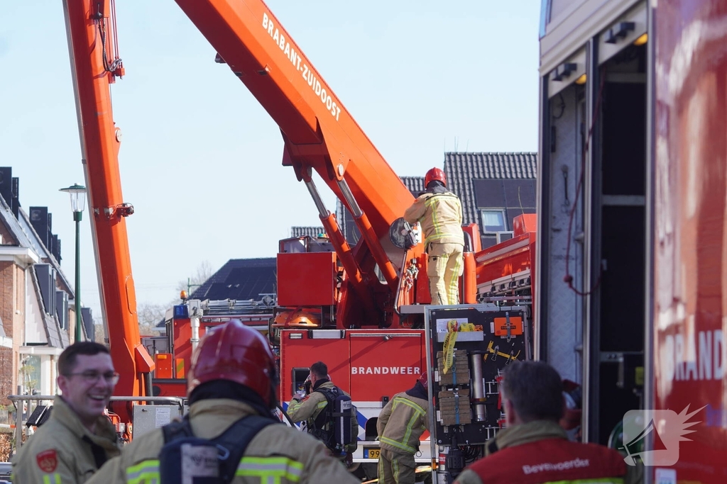 Middelbrand in woningen met zonnepanelen