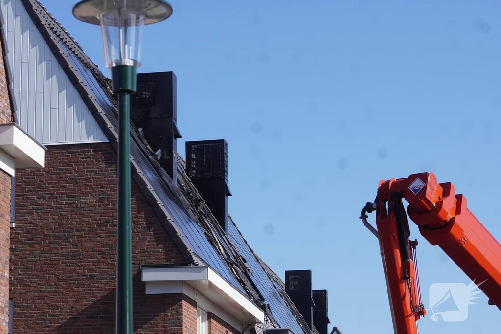 Middelbrand in woningen met zonnepanelen