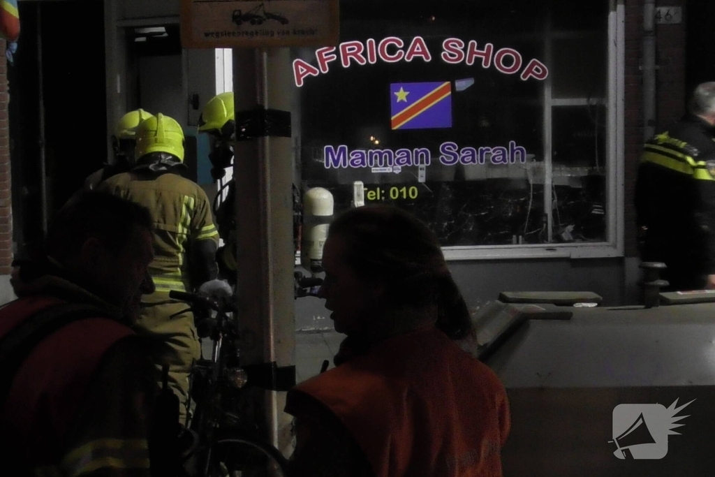 Middelbrand in woning zorgt voor grote inzet