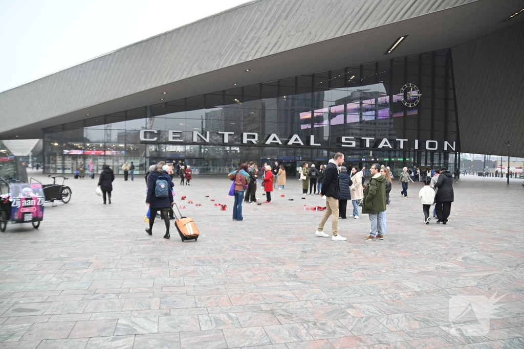 Rode hakken-demonstratie vraagt aandacht voor femicide