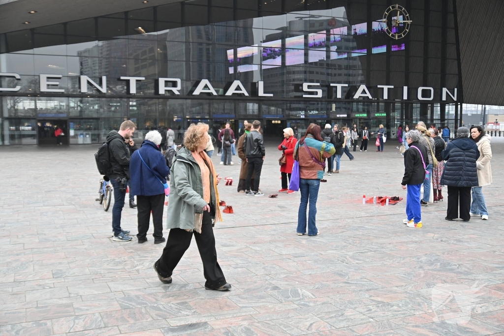 Rode hakken-demonstratie vraagt aandacht voor femicide