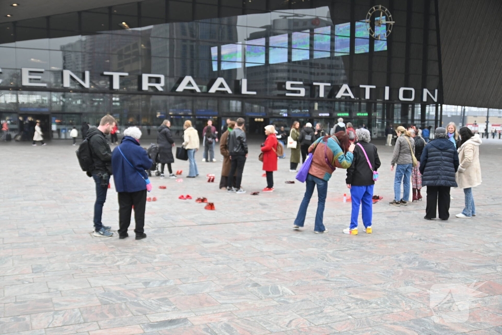 Rode hakken-demonstratie vraagt aandacht voor femicide
