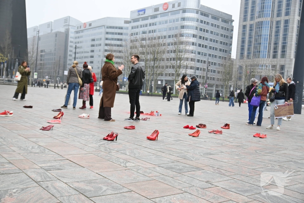 Rode hakken-demonstratie vraagt aandacht voor femicide