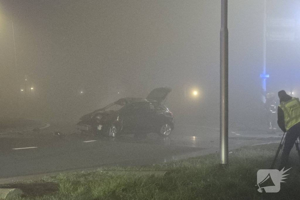 Zwaargewonde na hevige crash tijdens achtervolging