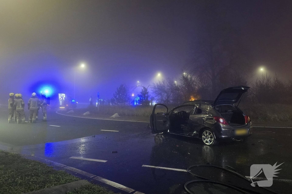 Zwaargewonde na hevige crash tijdens achtervolging