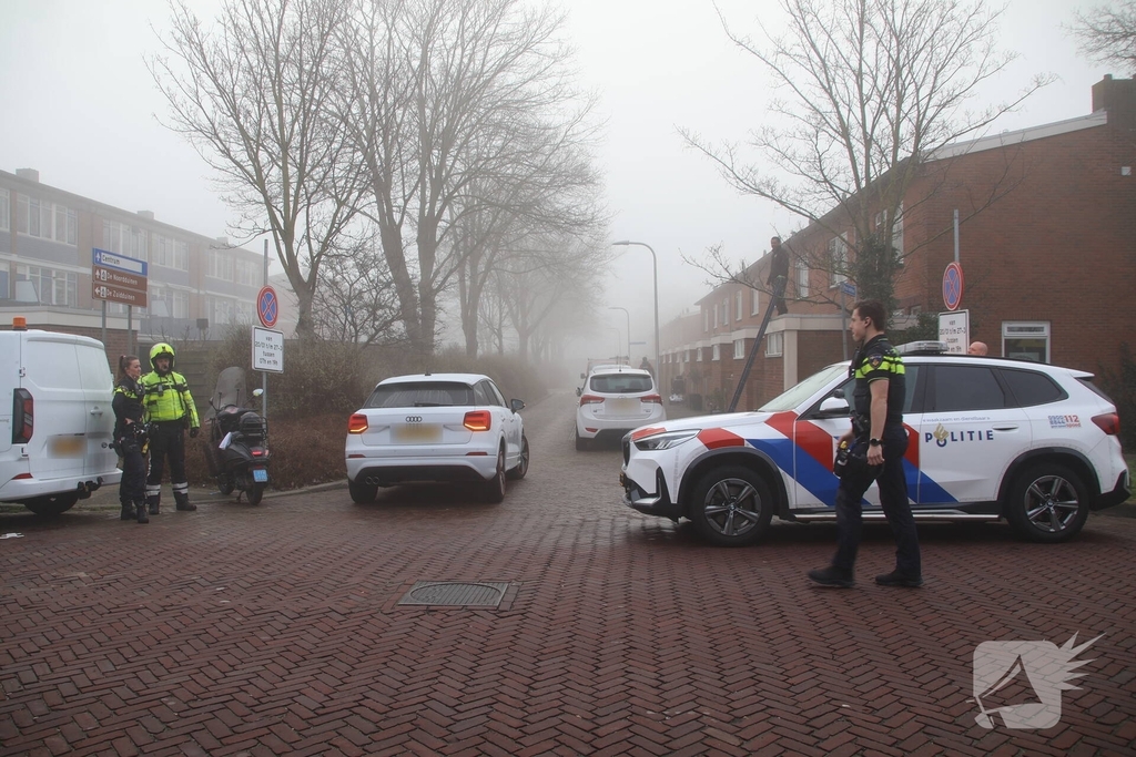 Ongeval tussen scooter en auto leidt tot gewonde