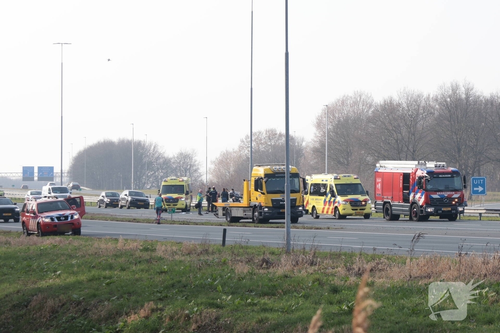 Meerdere voertuigen betrokken bij aanrijding op snelweg