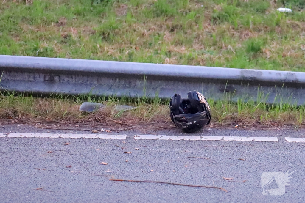 Motorrijdster gewond na ongeval op snelweg