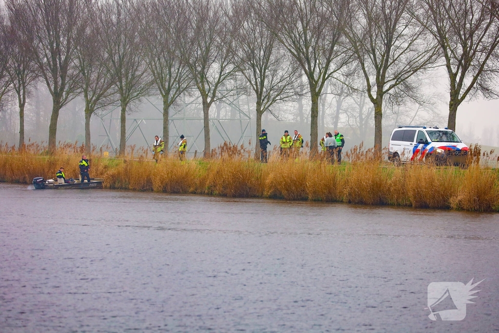 Zoektocht naar persoon te water gestart