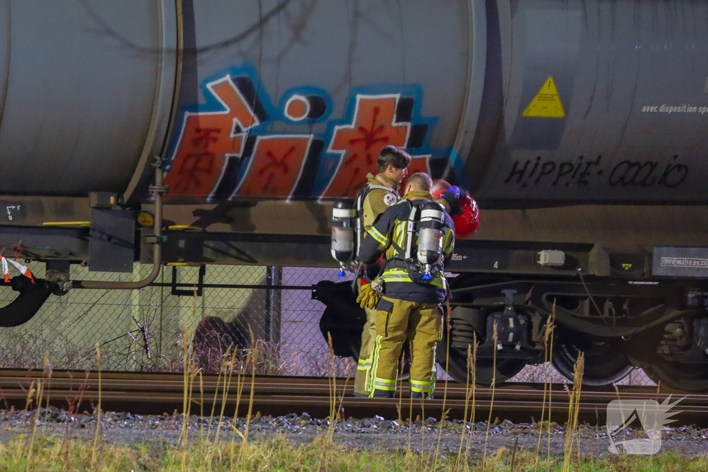 Lekkende ketelwagen leidt tot brandweeractie