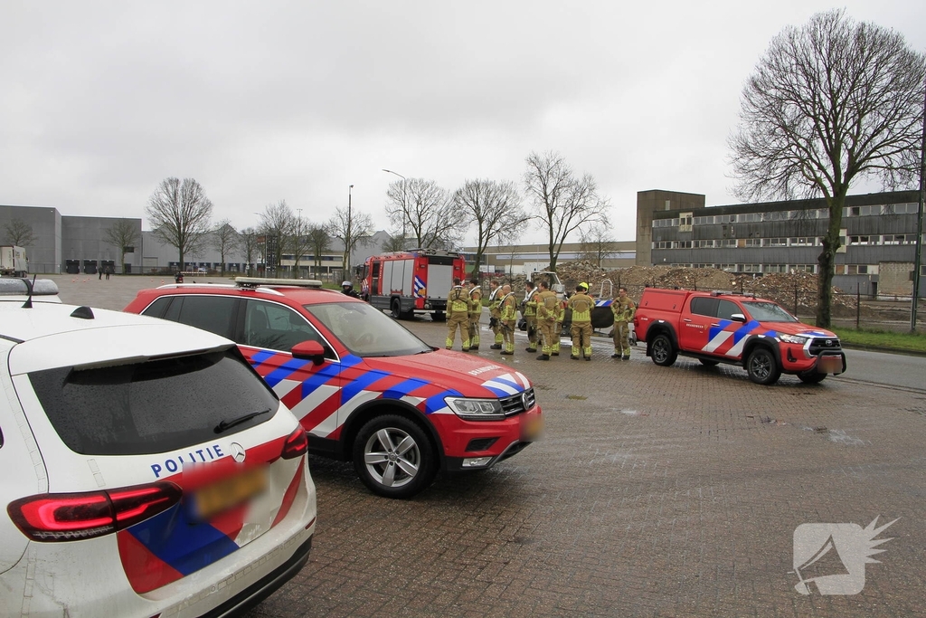 Zoektocht naar verdacht voorwerp in kanaal